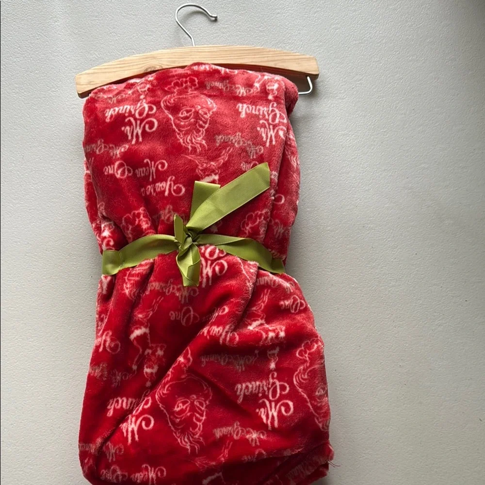 The Grinch Plush Pet Blanket Set - Holiday, winter, Christmas red